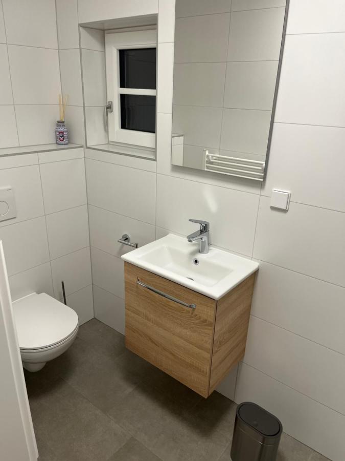 Apartmentz - Zimmervermietung Sankt Peter ob Judenburg المظهر الخارجي الصورة
